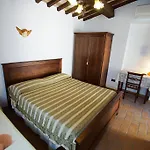 Alloggio per agriturismo La Valle Dei Fiori Di Bellucci Rosanna *