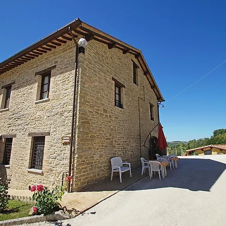 Alloggio per agriturismo La Valle Dei Fiori Di Bellucci Rosanna *